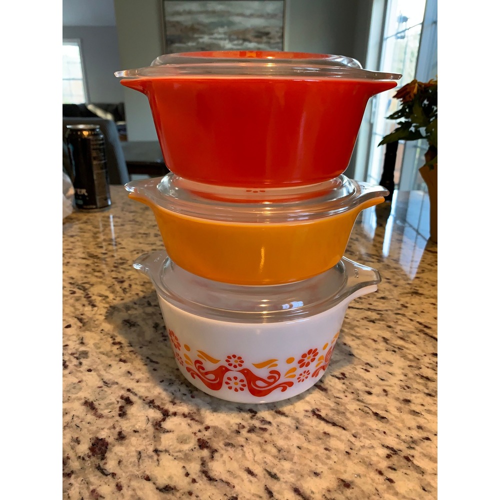 Vintage Pyrex Friendship Casserole Set 3 Cassaroles Dishes with Lids